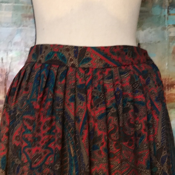 F.A. CHATTA LTD. VINTAGE 80’s Skirt/ Pockets! - Picture 2 of 5